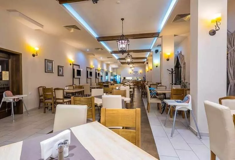 Fotos del hotel Zara:  21