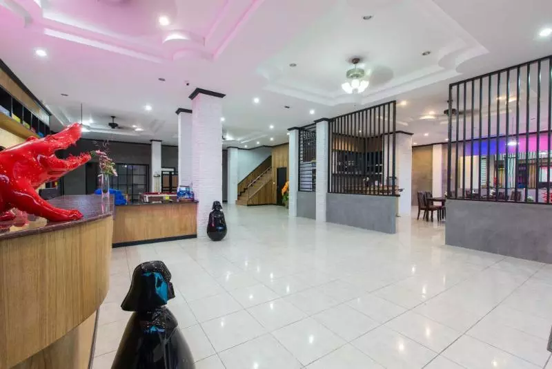 Fotos del hotel Art Mansion Patong:  3