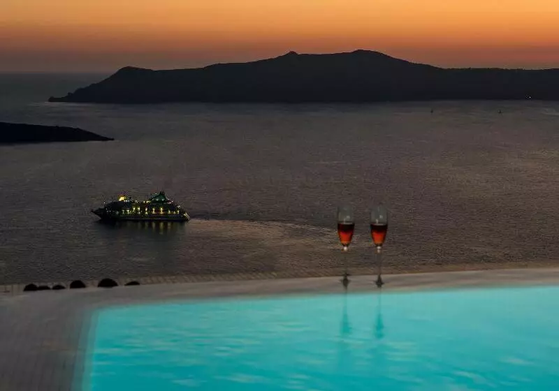 Fotos del hotel Daydream Luxury Suites:  2