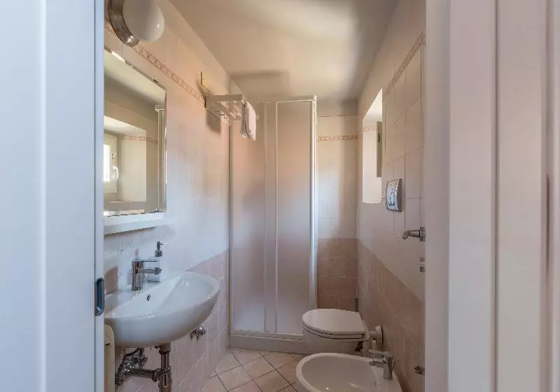 Fotos del hotel Florence Dome:  5