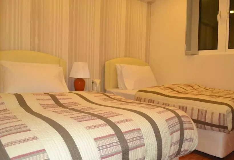 Fotos del hotel Golden Suites:  25