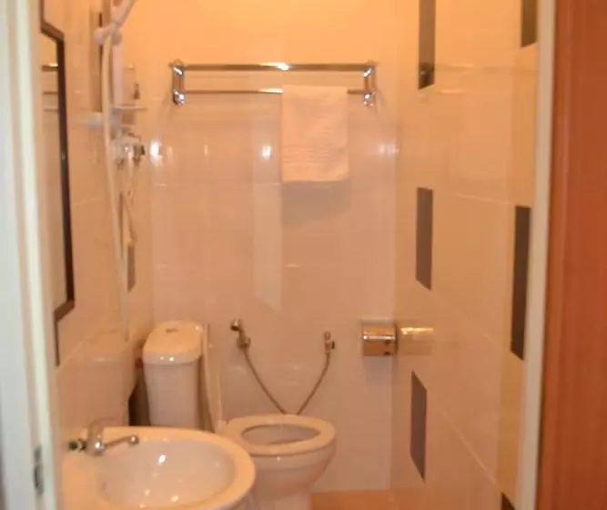 Fotos del hotel Golden Suites:  7