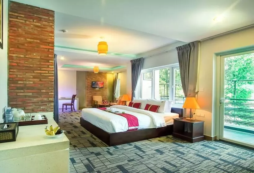 Fotos del hotel Sovanna:  12