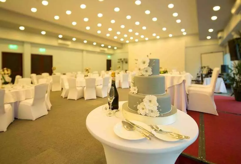 Fotos del hotel Microtel By Wyndham Up Technohub:  3