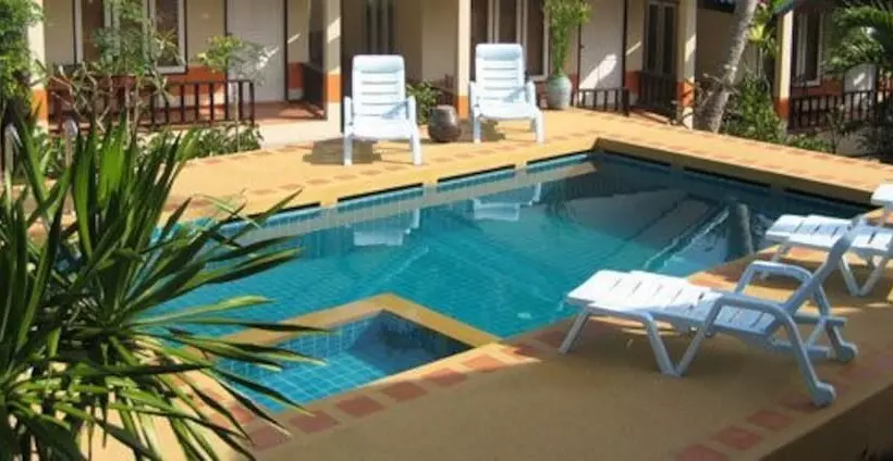 Fotos del hotel Aurora Hill Resort:  2