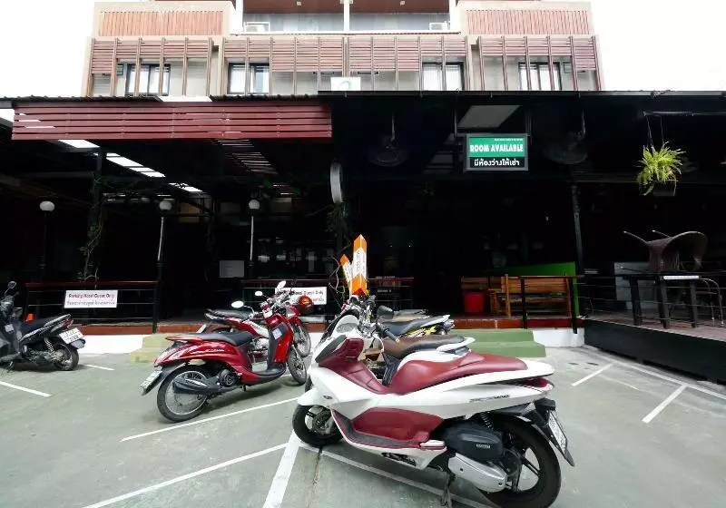 Fotos del hotel Basic Line  At Loikroh:  22