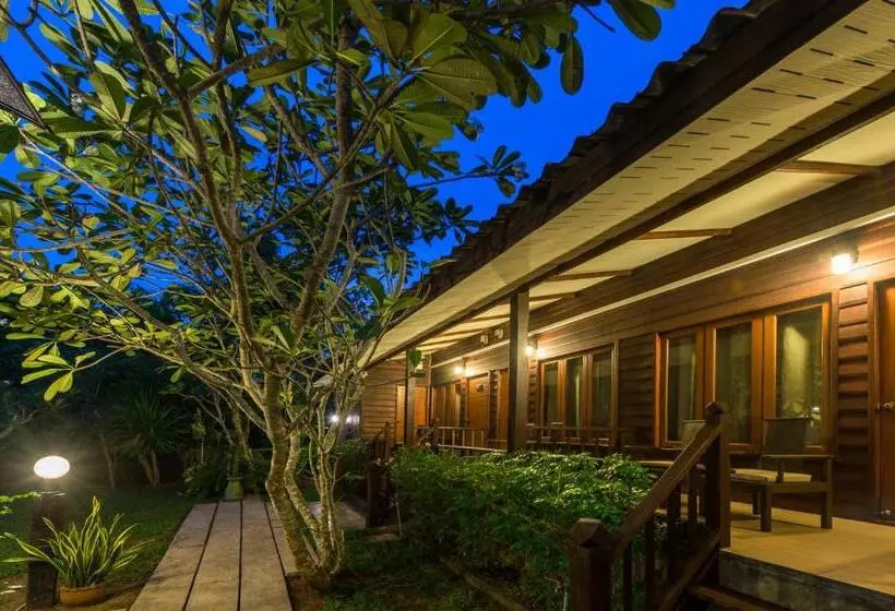 Fotos del hotel Lanta Thip House:  8