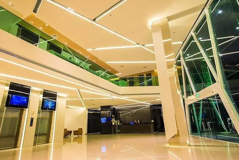 Fotos del hotel Crystal Hotel Hat Yai:  3