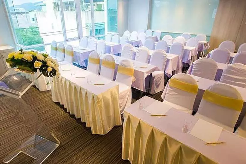 Fotos del hotel Crystal Hotel Hat Yai:  16