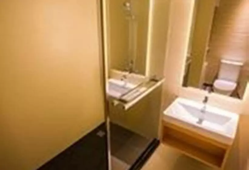 Fotos del hotel Crystal Hotel Hat Yai:  7