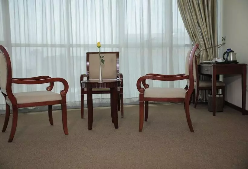 Fotos del hotel Debredamo:  6