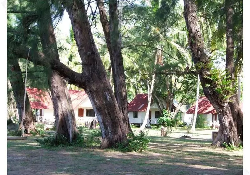 Fotos del hotel J2b Beach Bungalows:  15