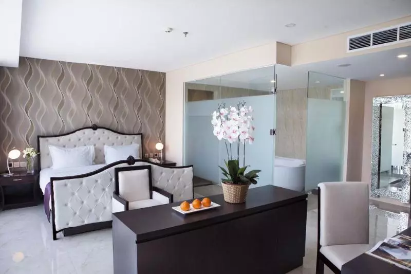 Fotos del hotel Grand Edge  Semarang  Chse Certified:  23