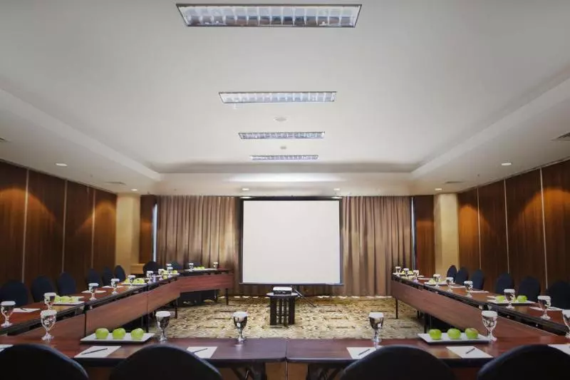 Fotos del hotel Grand Edge  Semarang  Chse Certified:  3