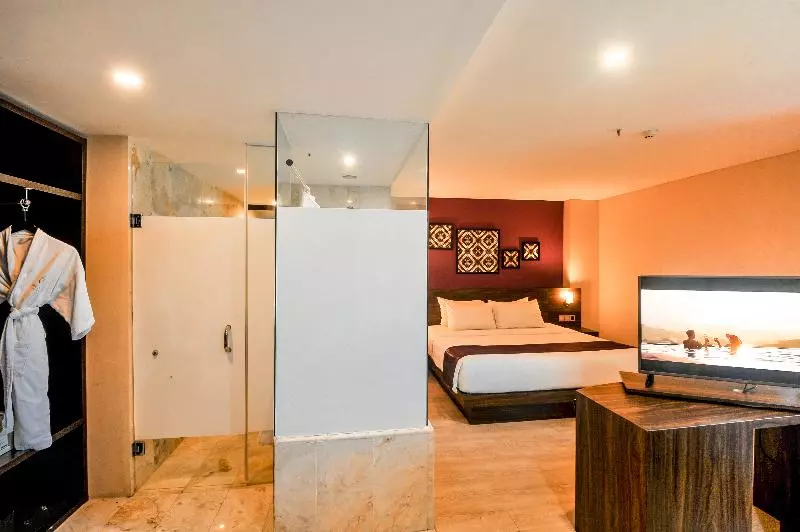 Fotos del hotel Grand Edge  Semarang  Chse Certified:  8