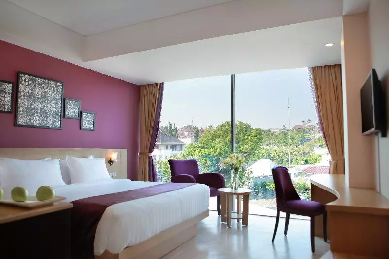 Fotos del hotel Grand Edge  Semarang  Chse Certified:  24