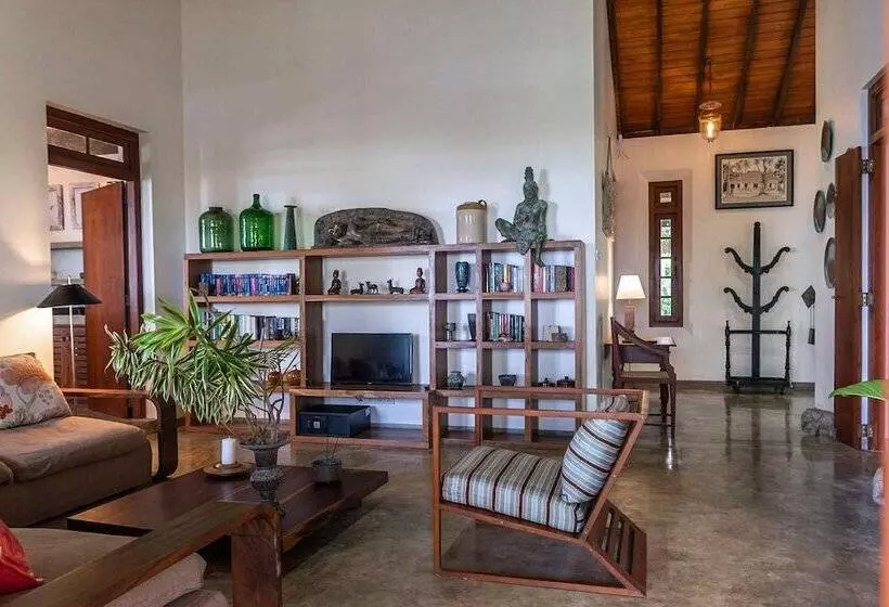 Fotos del hotel Eraeliya Villas & Gardens:  3