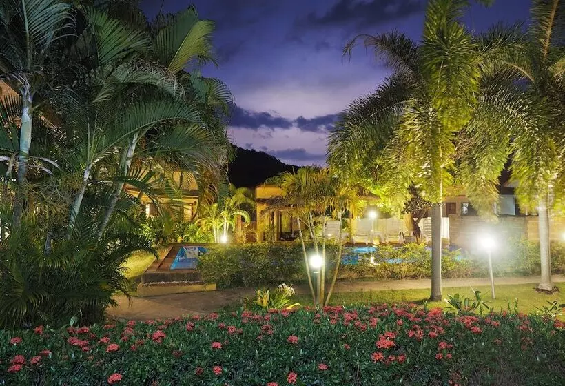 Fotos del hotel Escapecabins:  15