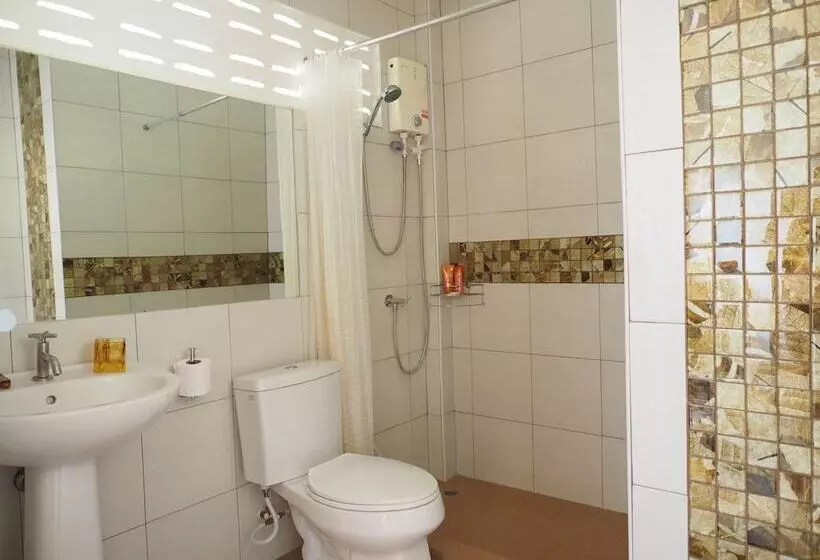 Fotos del hotel Escapecabins:  14