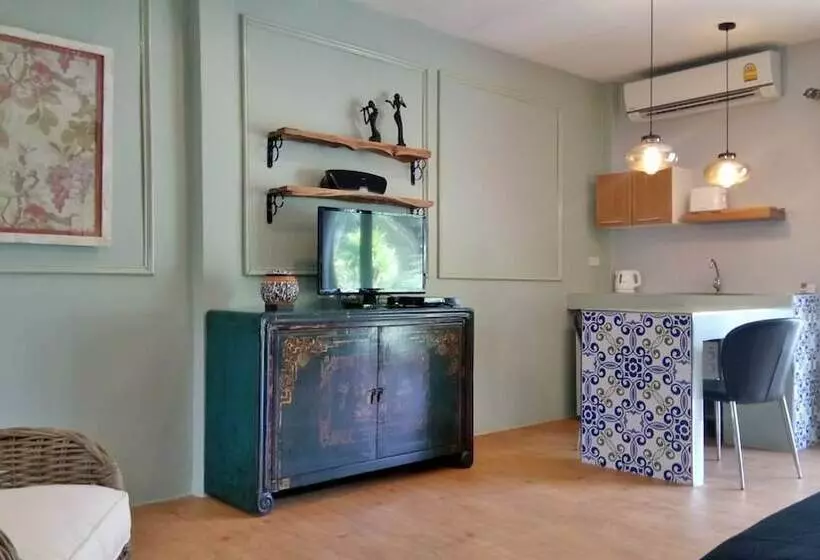 Fotos del hotel Escapecabins:  8