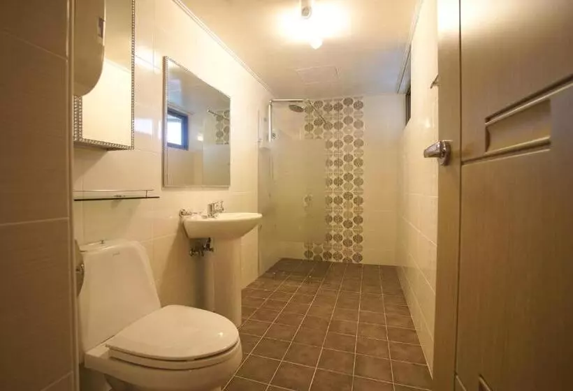 Fotos del hotel R&t:  10