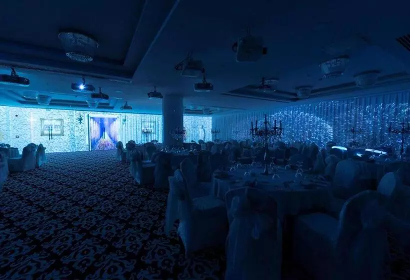 Fotos del hotel Park Inn By Radisson Ankara Cankaya:  4