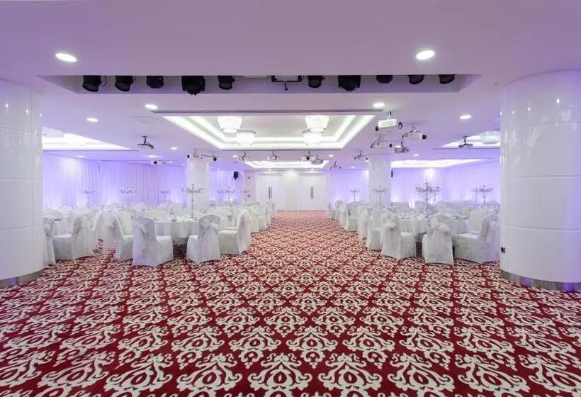 Fotos del hotel Park Inn By Radisson Ankara Cankaya:  12