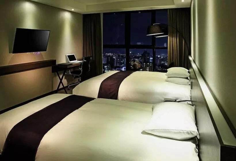 Fotos del hotel The One:  4