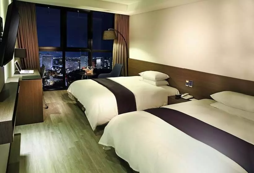 Fotos del hotel The One:  6