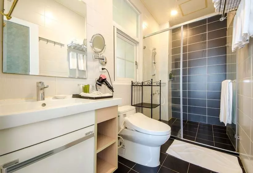 Fotos del hotel Butchard Villas:  18