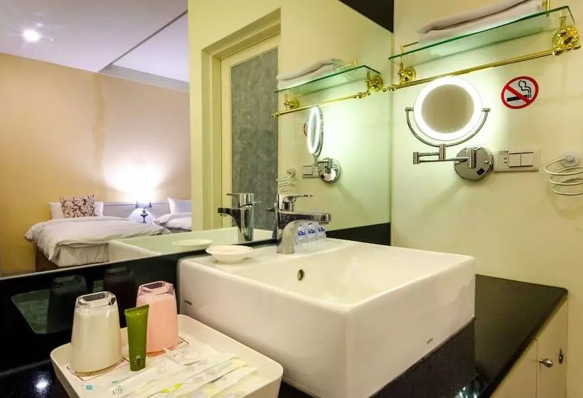 Fotos del hotel Butchard Villas:  3