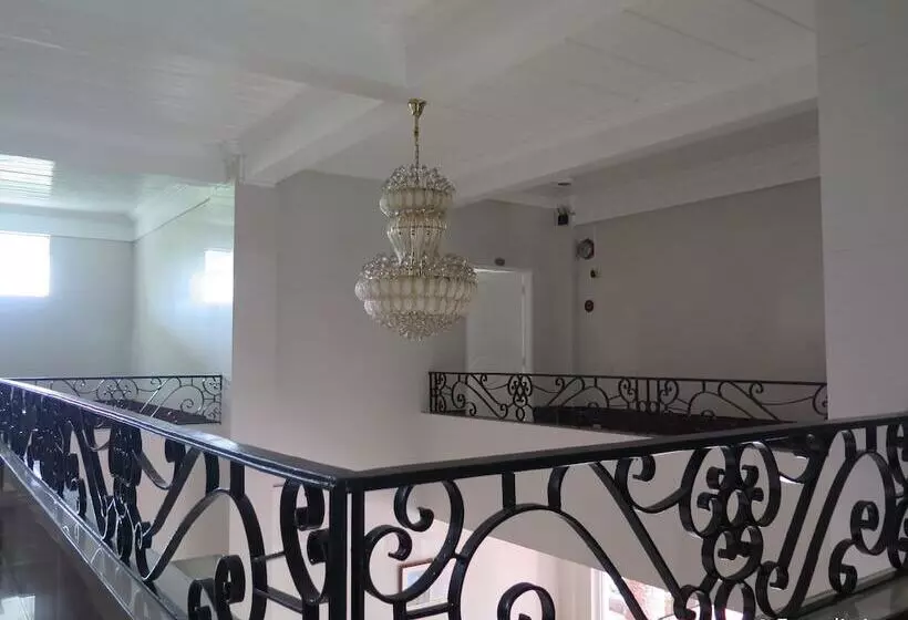 Fotos del hotel Emiramona Garden:  3