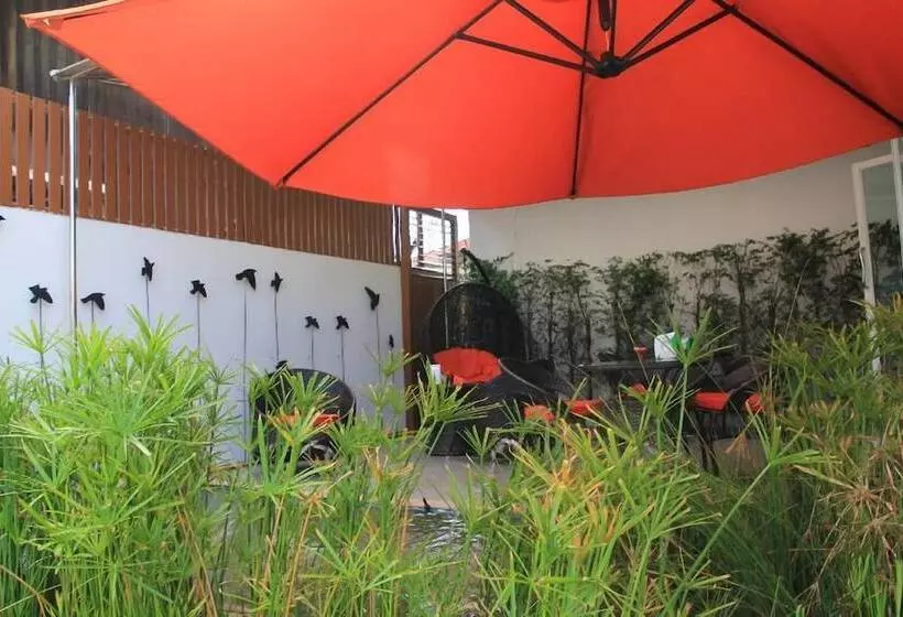 Fotos del hotel Le Lerts Living:  11