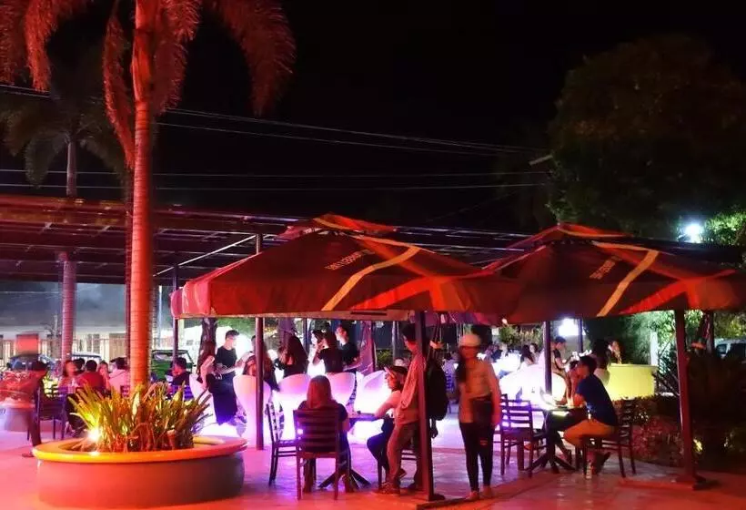 Fotos del hotel One Manalo Place:  19