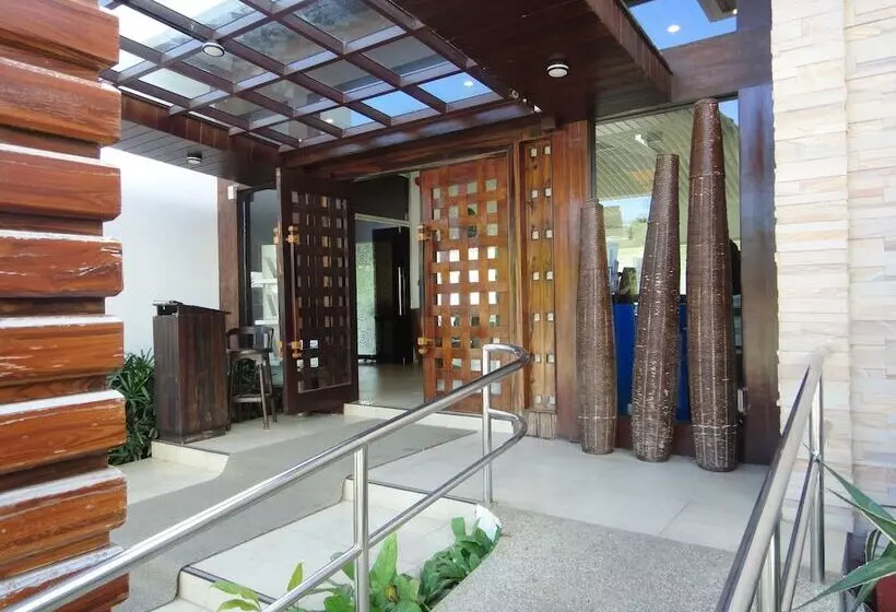 Fotos del hotel One Manalo Place:  22