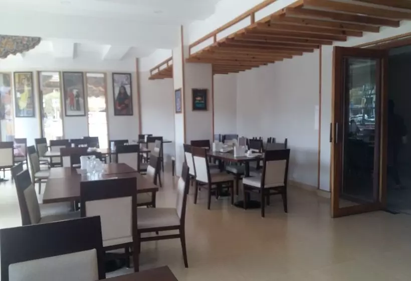 Fotos del hotel Thimphu Tower:  4