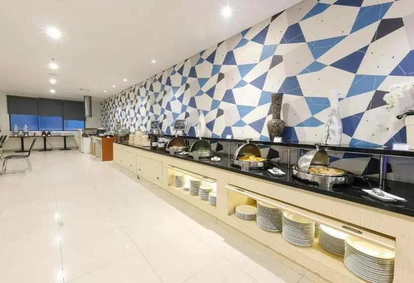 Fotos del hotel 88 Mangga Besar 62:  4