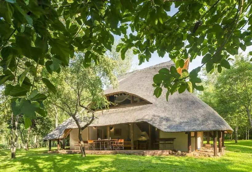 Fotos del hotel Lokuthula Lodges:  11