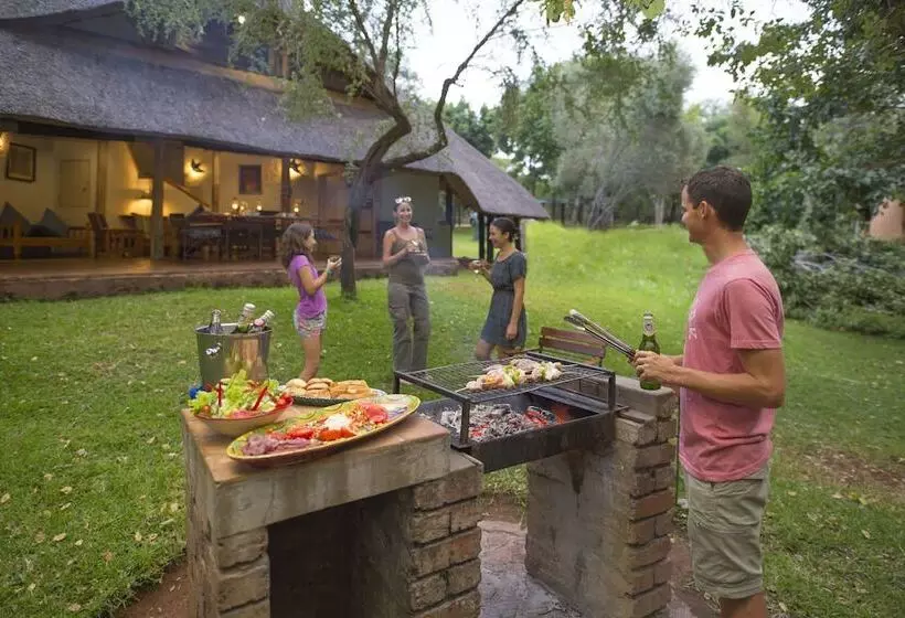 Fotos del hotel Lokuthula Lodges:  24