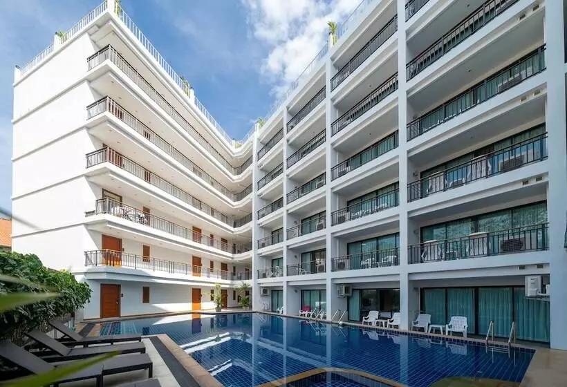 Fotos del hotel Paripas Patong Resort:  11