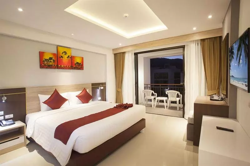 Fotos del hotel Paripas Patong Resort:  18