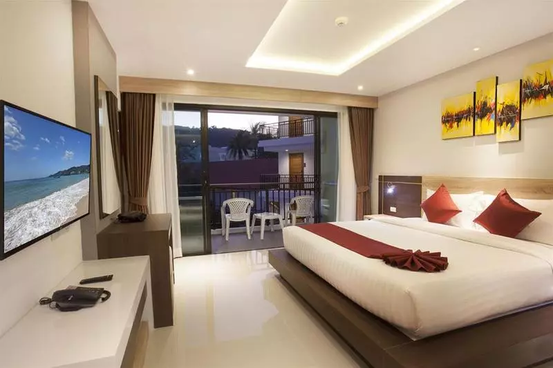 Fotos del hotel Paripas Patong Resort:  13