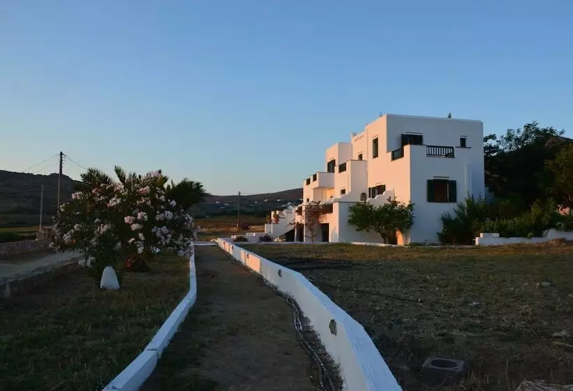 Fotos del hotel Vavoulas Village:  5