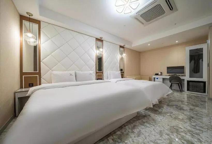 Fotos del hotel Voll:  9