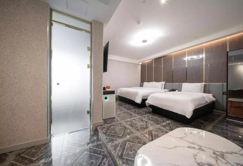 Fotos del hotel Voll:  13