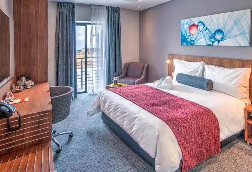 Fotos del hotel City Lodge  Waterfall City:  11