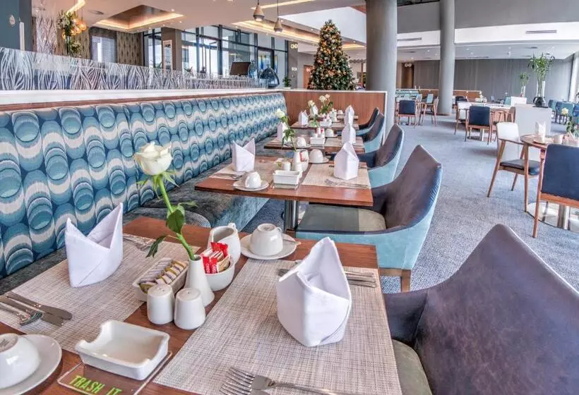 Fotos del hotel City Lodge  Waterfall City:  5