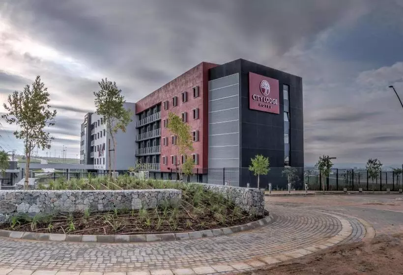 City Lodge  Waterfall City