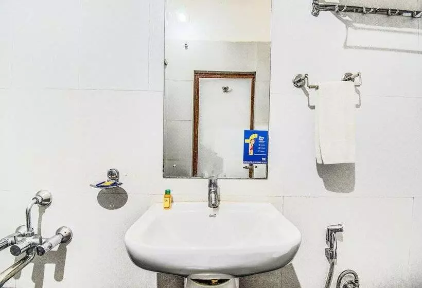 Fotos del hotel Fab Scarlet Marathahalli:  4