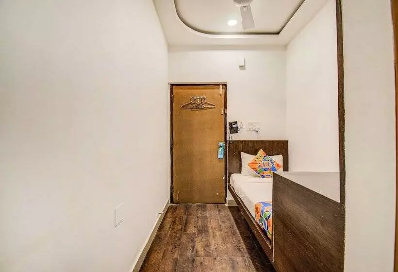 Fotos del hotel Fab Scarlet Marathahalli:  15